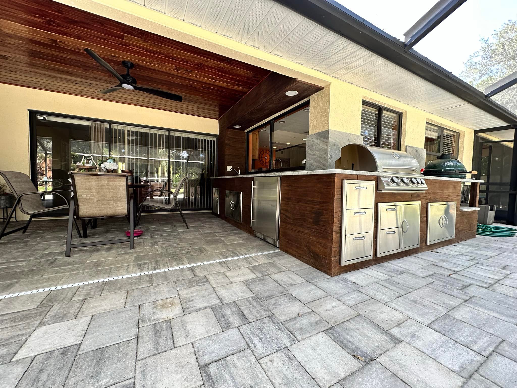 Custom Brick Outdoor Kitchen – Timeless Design in Lakeland, FL